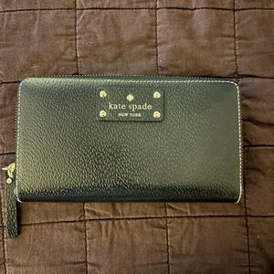 Kate Spade Black Zip Wallet